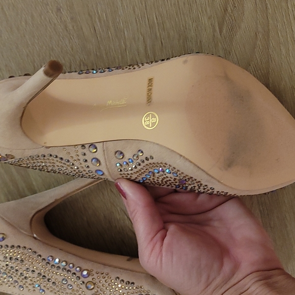 Exquisite Nude Pumps with Rhinestones - Picture 12 of 16